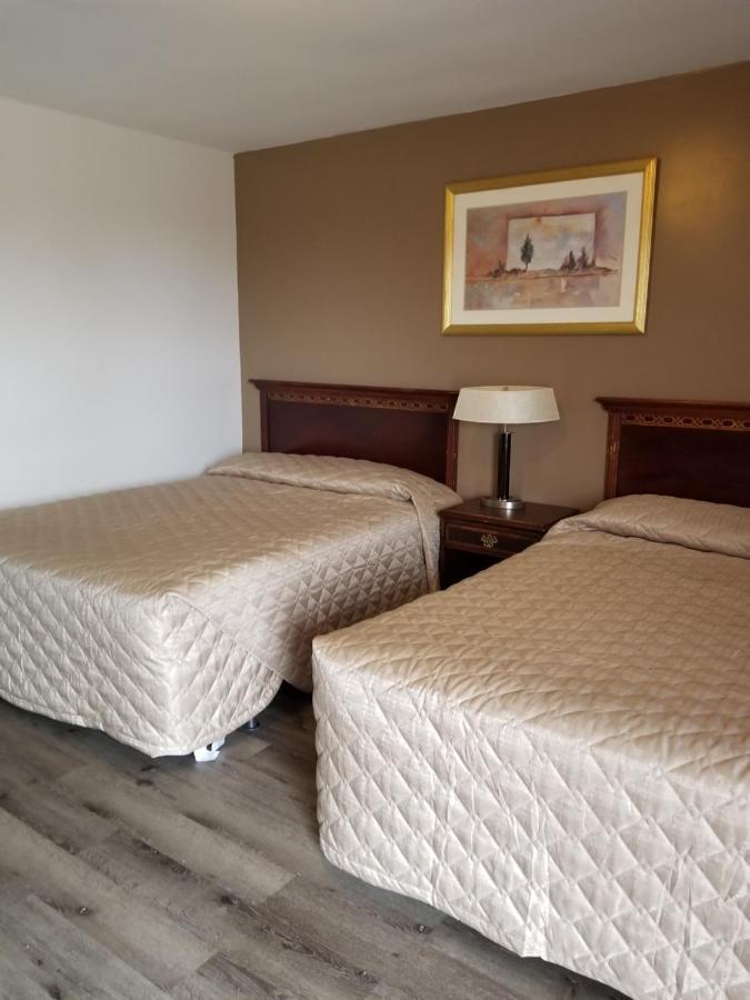 Richard Lake Motel Coniston ภายนอก รูปภาพ
